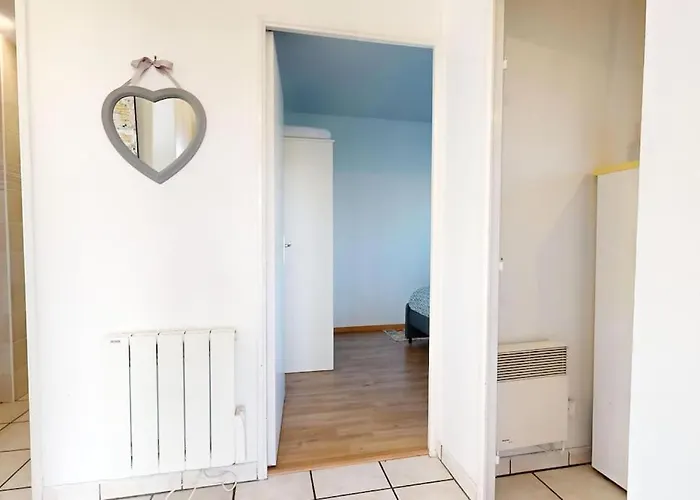 Appartement De 51 M2 Avec Jardin De 51 M2, Parking Prive