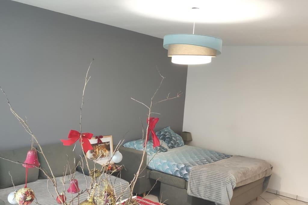 De 51 M2 Avec Jardin De 51 M2, Parking Prive * Acheres (Yvelines)