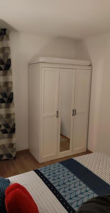 Apartment De 51 M2 Avec Jardin De 51 M2, Parking Prive *
